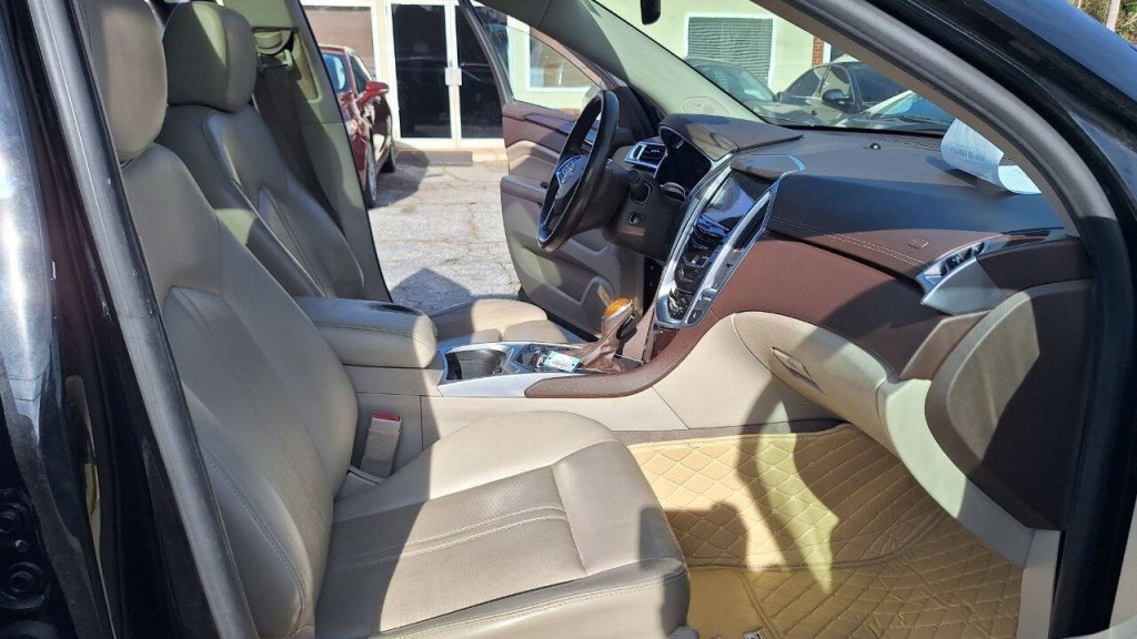 2016 Cadillac SRX Image 18