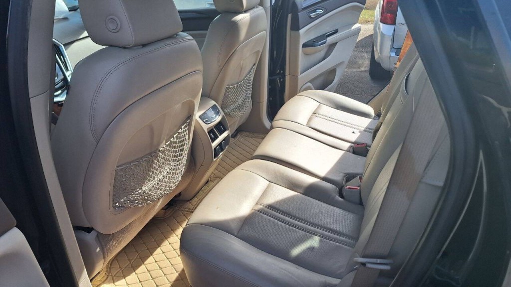 2016 Cadillac SRX Image 26