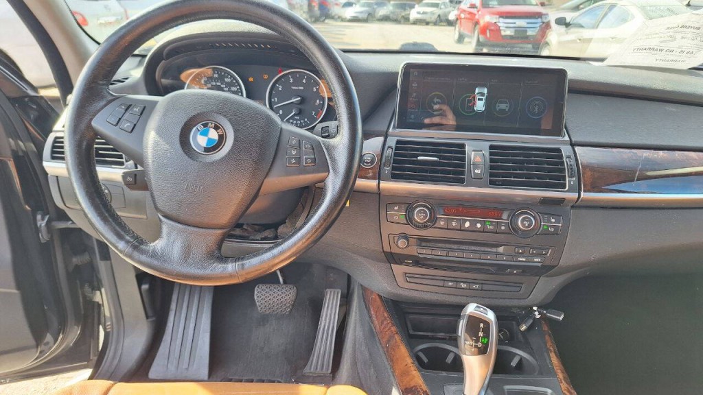 2008 BMW X5 Image 13