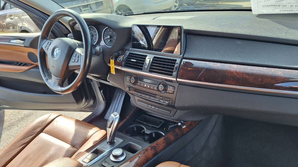 2008 BMW X5 Image 22