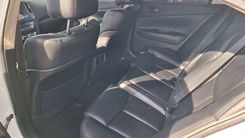2013 Nissan Maxima Image 26