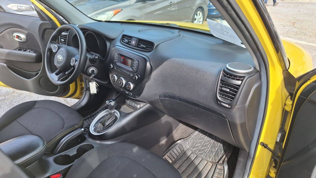 2014 Kia Soul Image 18
