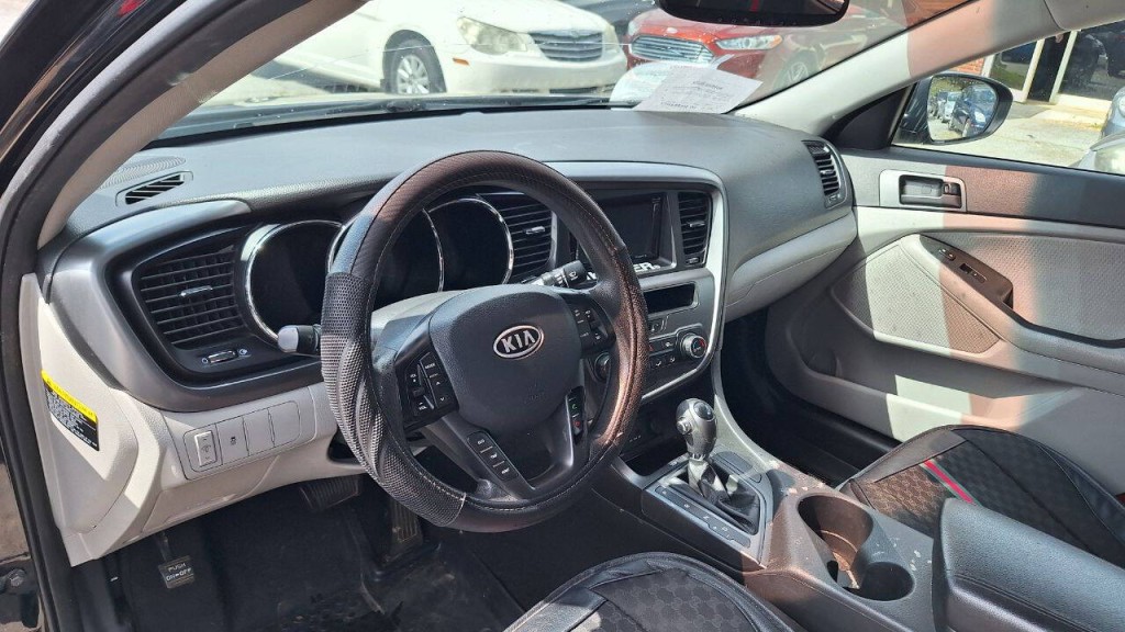2013 Kia Optima Image 8