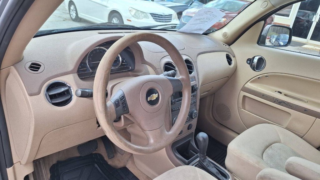 2009 Chevrolet HHR Image 8