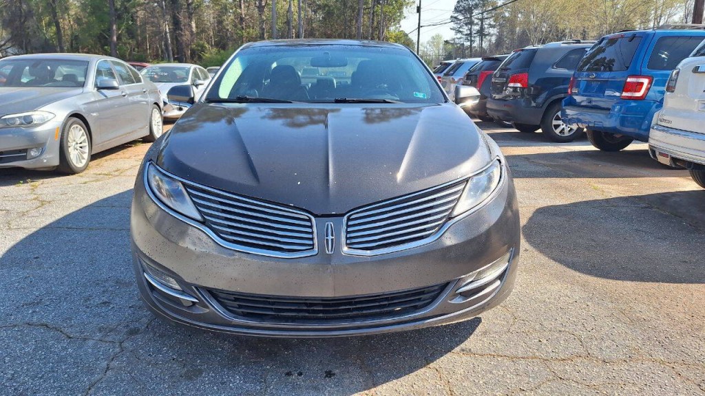 2016 Lincoln MKZ Image 2