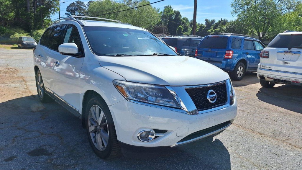 2014 Nissan Pathfinder Image 1