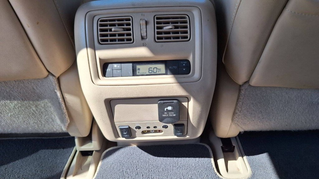 2014 Nissan Pathfinder Image 28