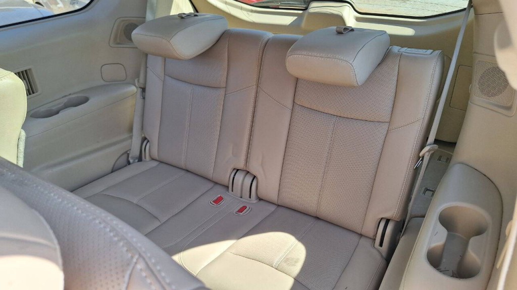 2014 Nissan Pathfinder Image 31