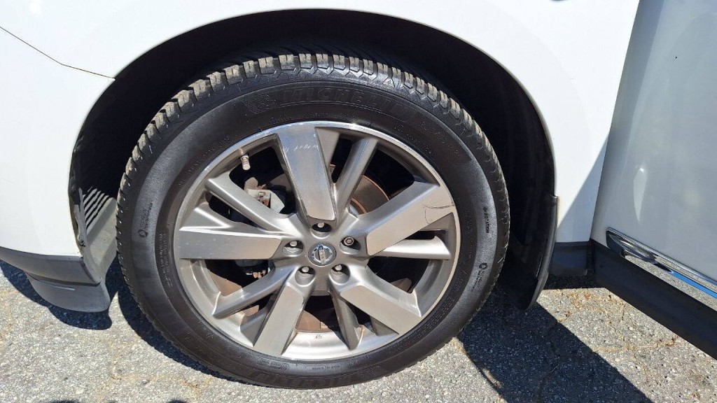 2014 Nissan Pathfinder Image 36