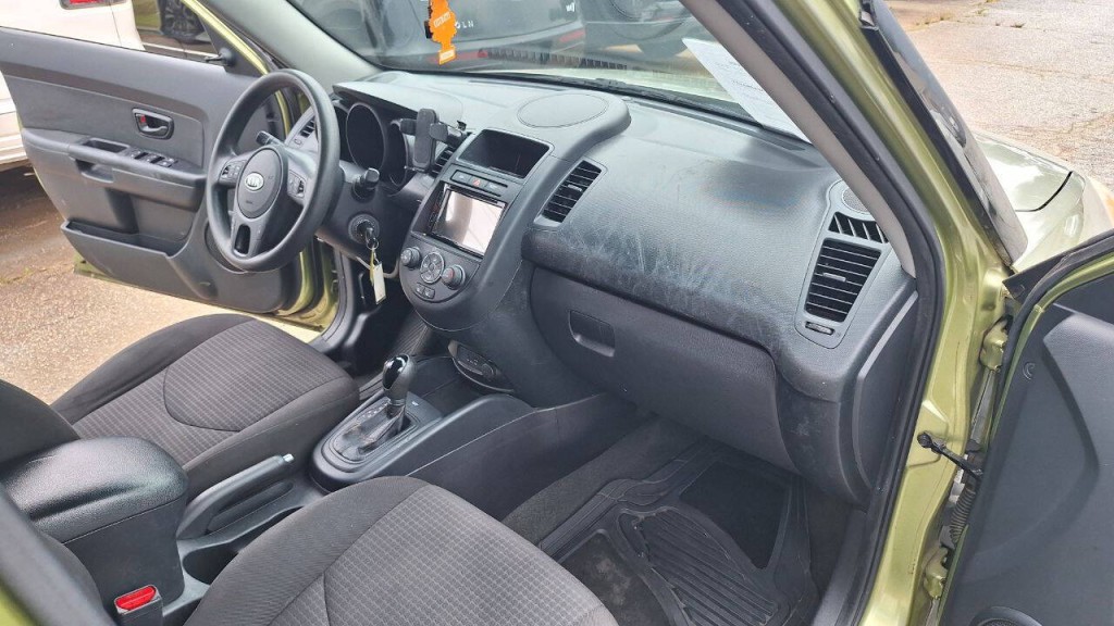 2012 Kia Soul Image 16