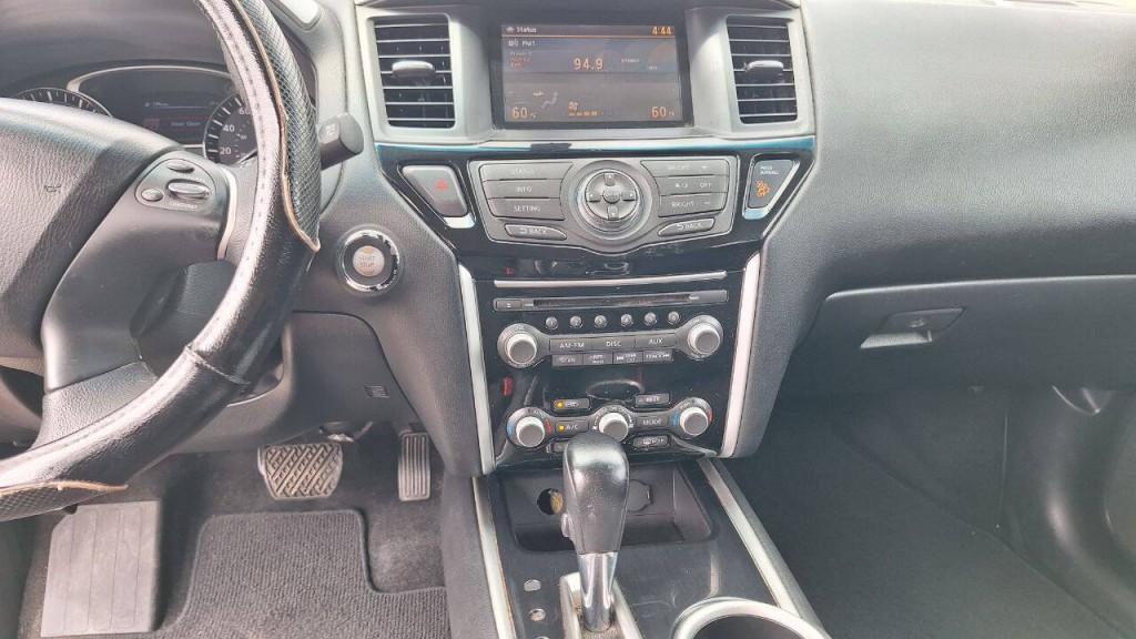 2014 Nissan Pathfinder Image 13
