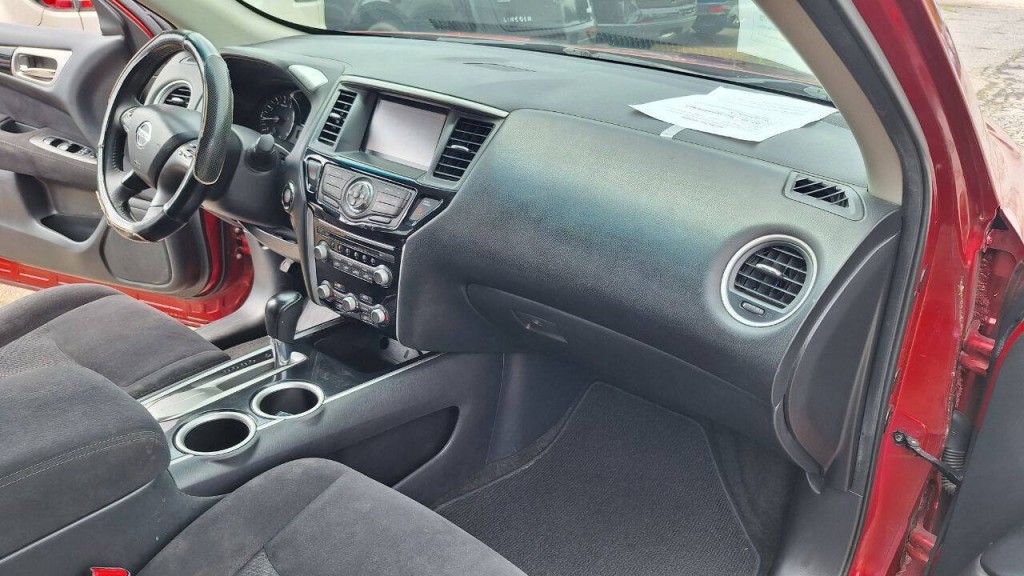 2014 Nissan Pathfinder Image 17