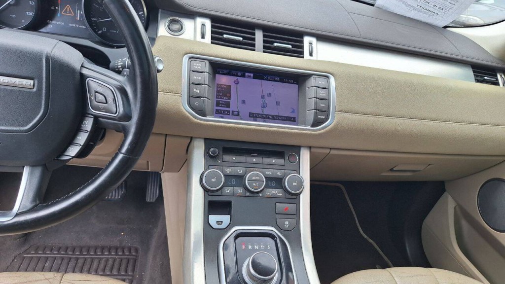 2013 Land Rover Range Rover Evoque Image 17