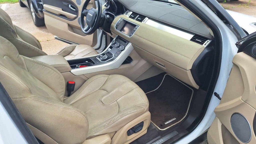 2013 Land Rover Range Rover Evoque Image 19