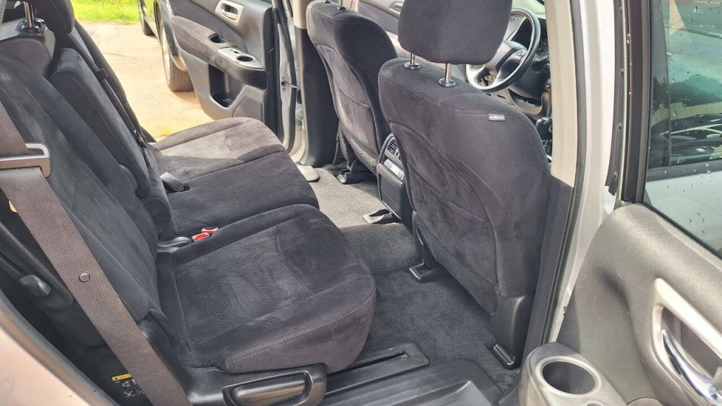 2014 Nissan Pathfinder Image 19