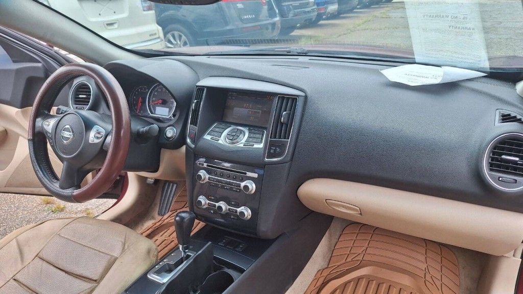 2012 Nissan Maxima Image 19