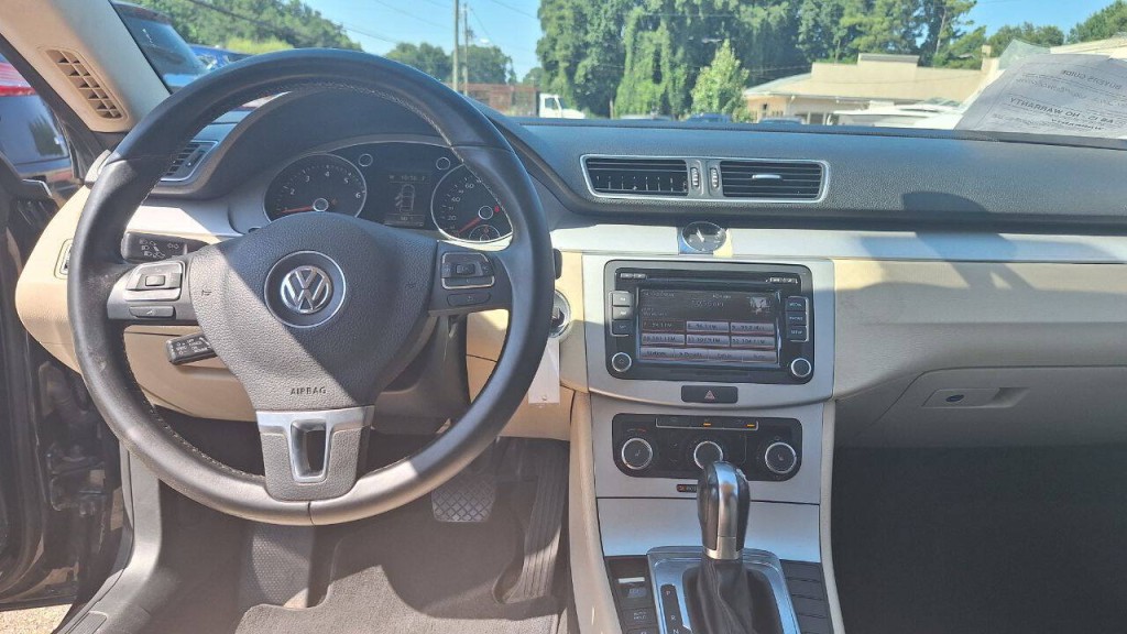 2012 Volkswagen CC Image 13