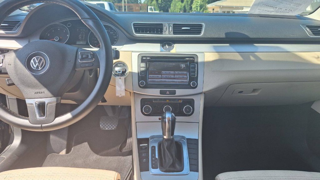 2012 Volkswagen CC Image 15