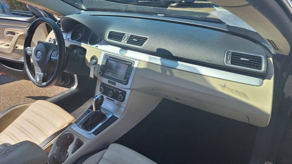 2012 Volkswagen CC Image 18