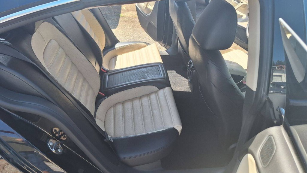 2012 Volkswagen CC Image 19