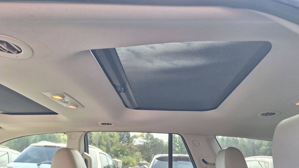 2011 Buick Enclave Image 12