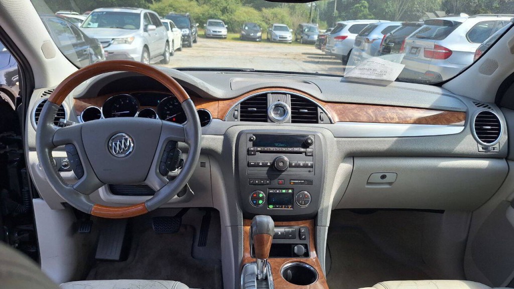 2011 Buick Enclave Image 13
