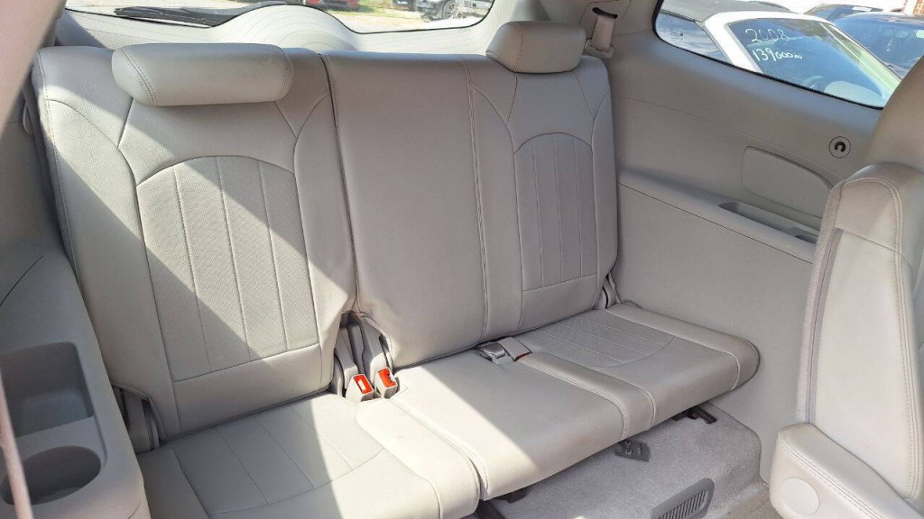 2011 Buick Enclave Image 30