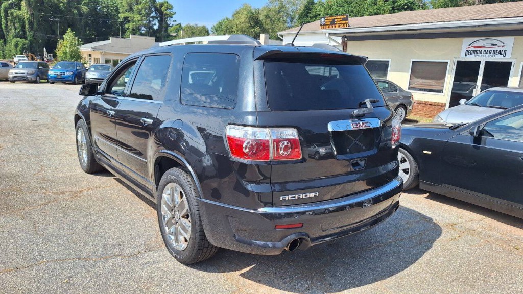 2012 GMC Acadia Image 5
