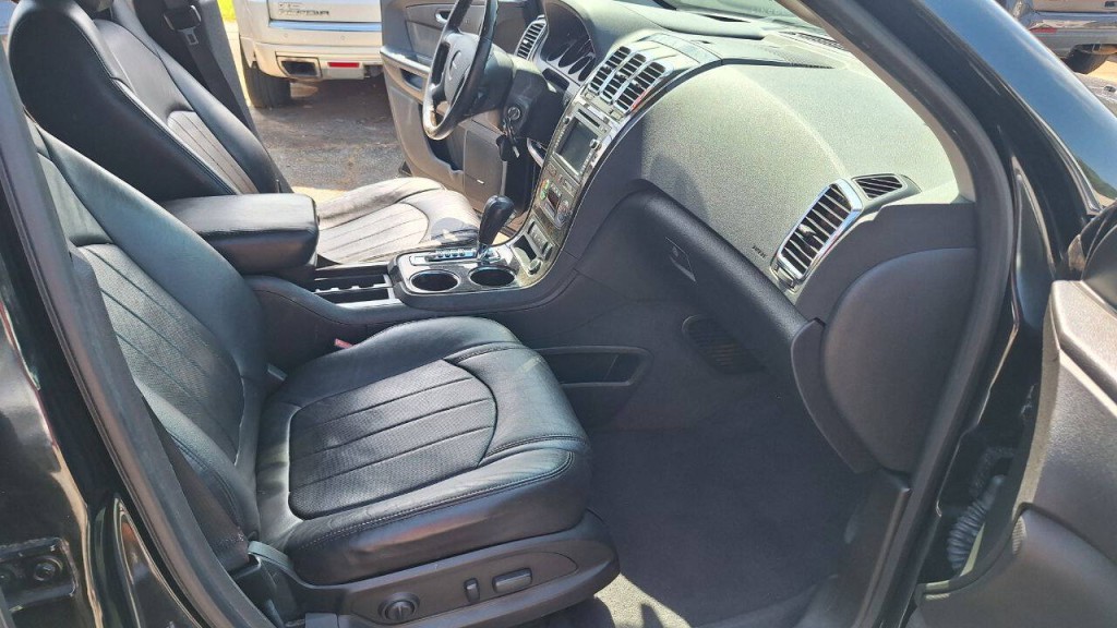 2012 GMC Acadia Image 19