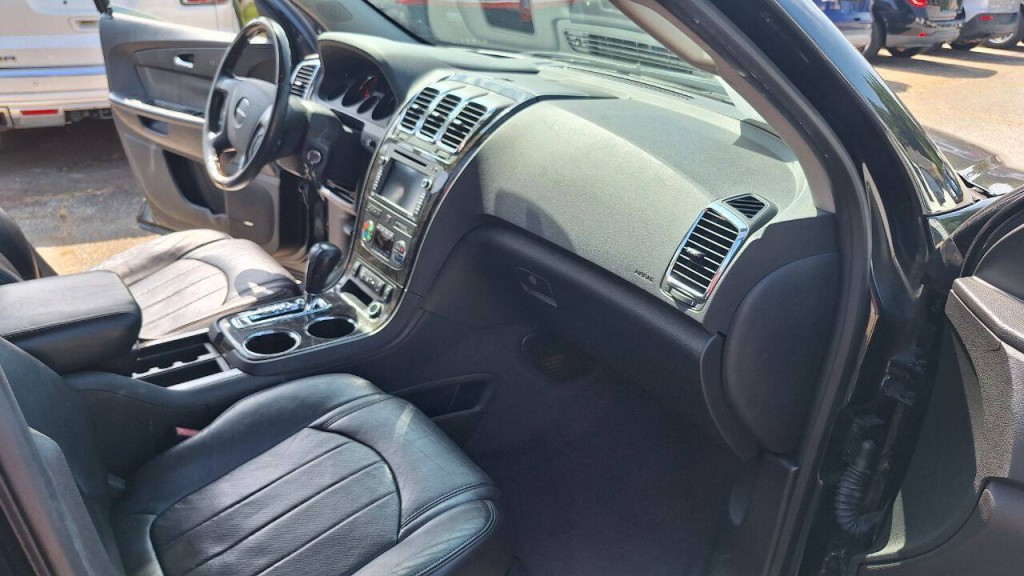 2012 GMC Acadia Image 20