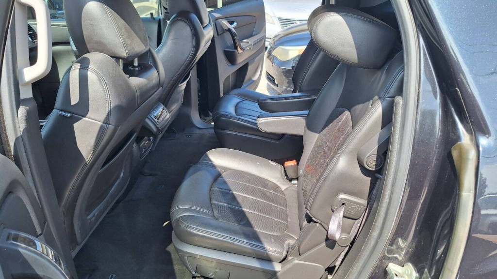 2012 GMC Acadia Image 26