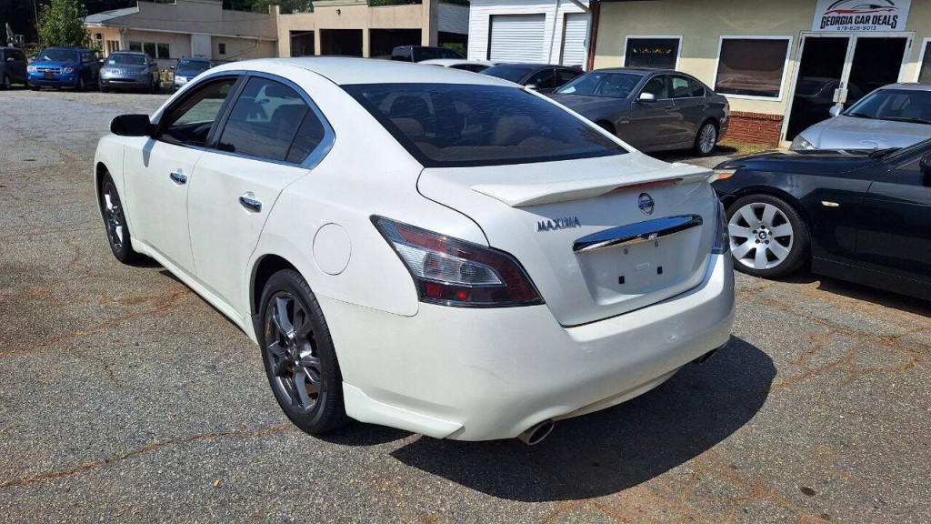2014 Nissan Maxima Image 5