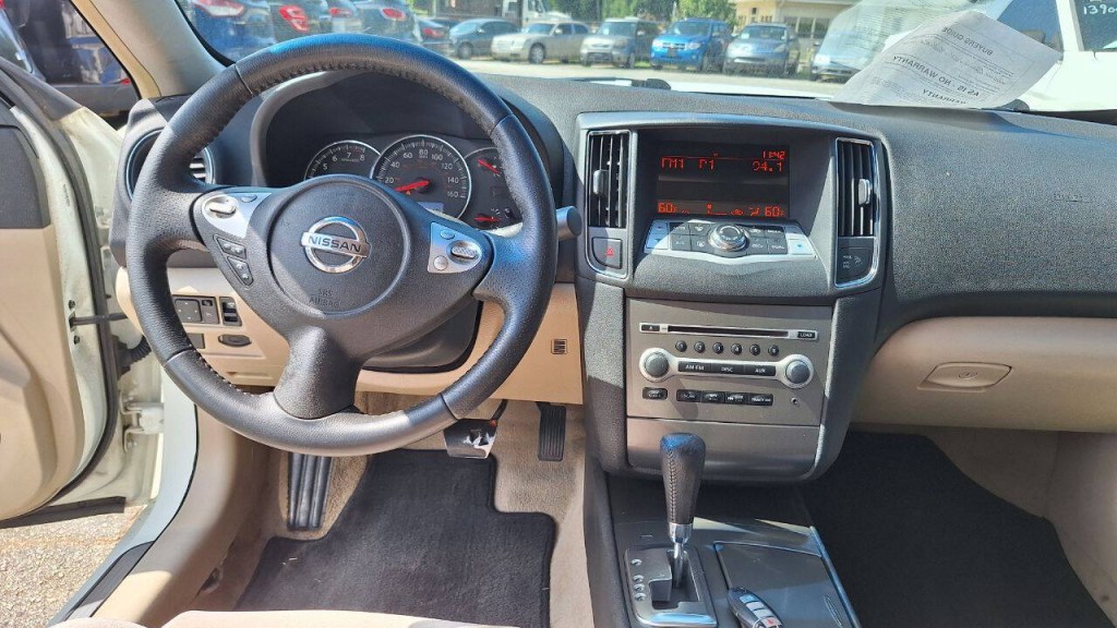 2014 Nissan Maxima Image 13
