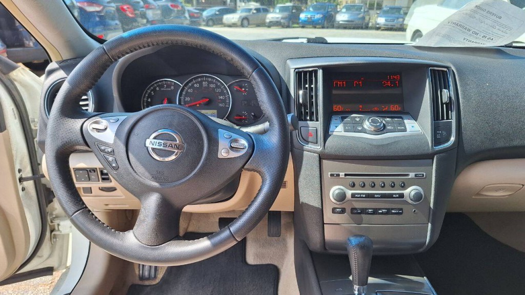 2014 Nissan Maxima Image 16