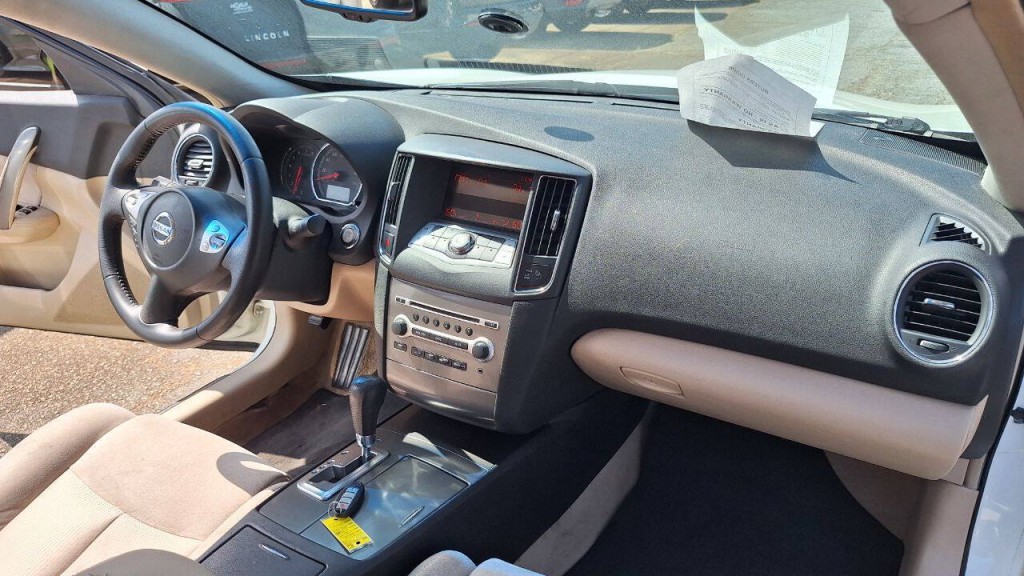 2014 Nissan Maxima Image 18