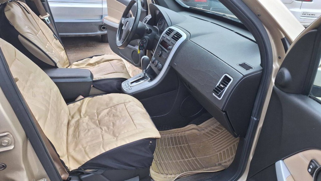 2008 Pontiac Torrent Image 14