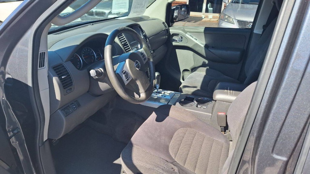 2011 Nissan Pathfinder Image 9
