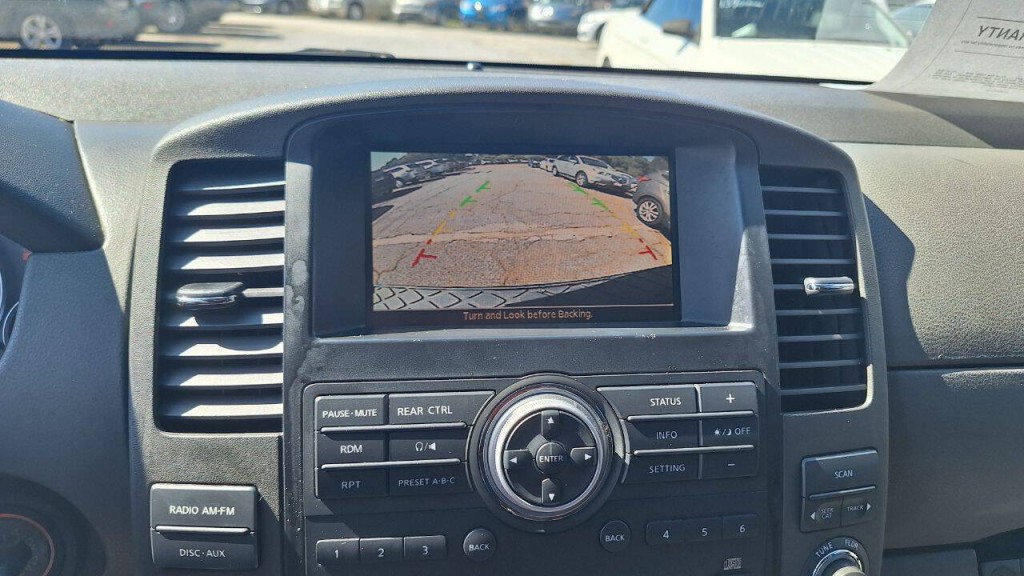 2011 Nissan Pathfinder Image 13