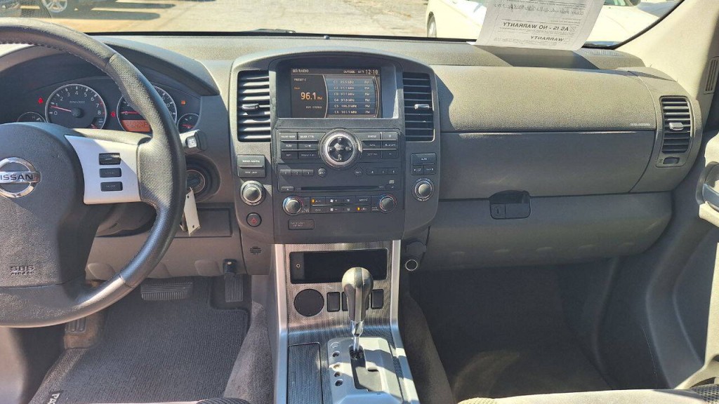 2011 Nissan Pathfinder Image 15