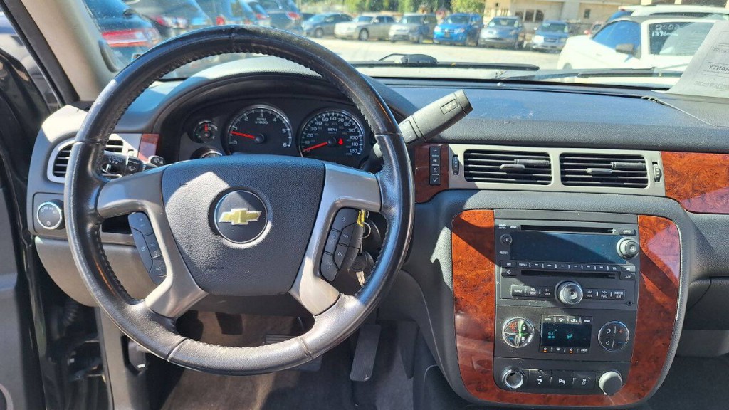 2014 Chevrolet Tahoe Image 13
