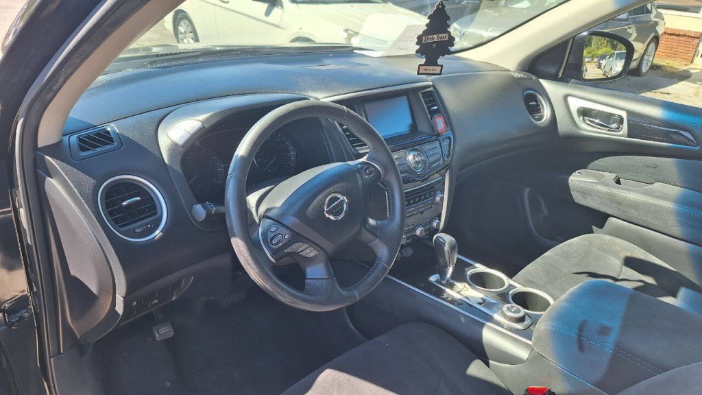 2014 Nissan Pathfinder Image 10