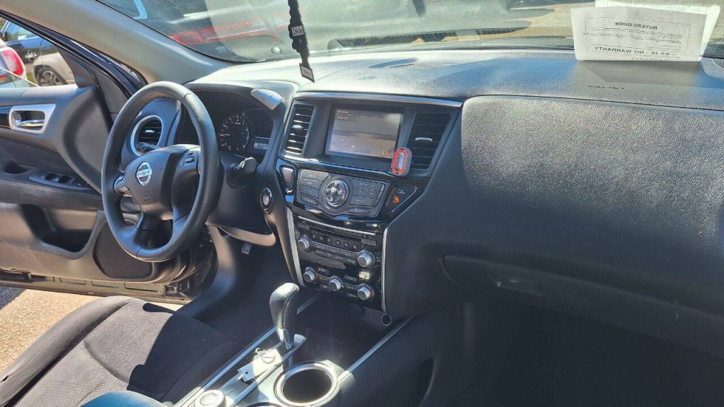 2014 Nissan Pathfinder Image 15