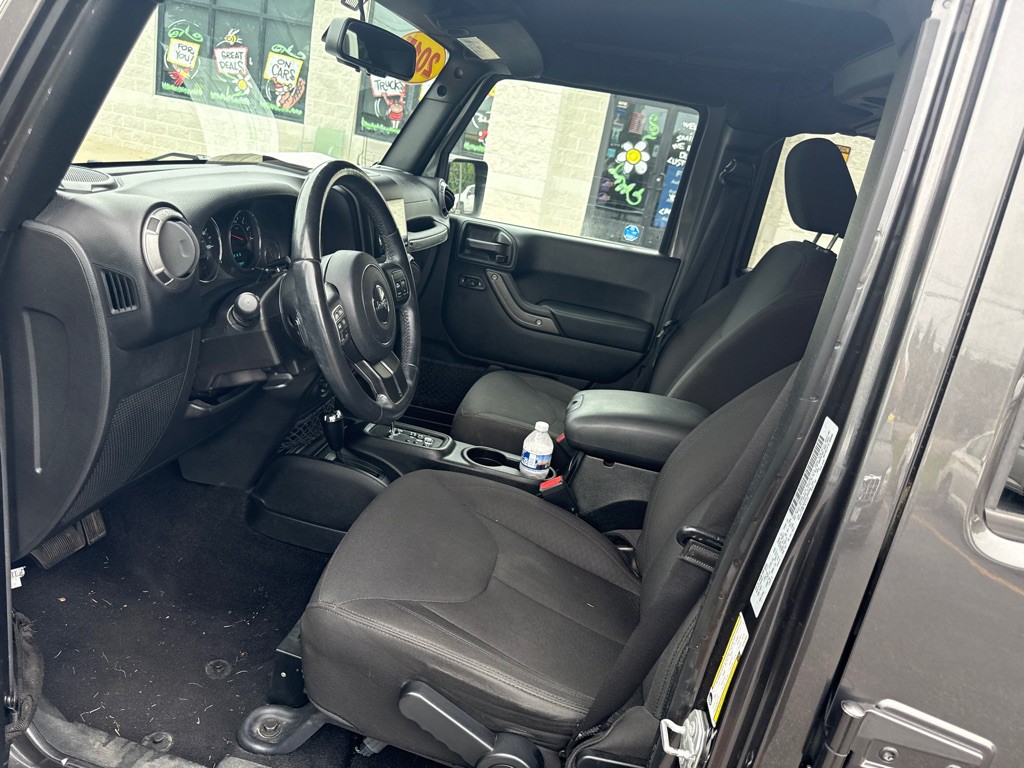 2017 Jeep Wrangler Unlimited Image 6