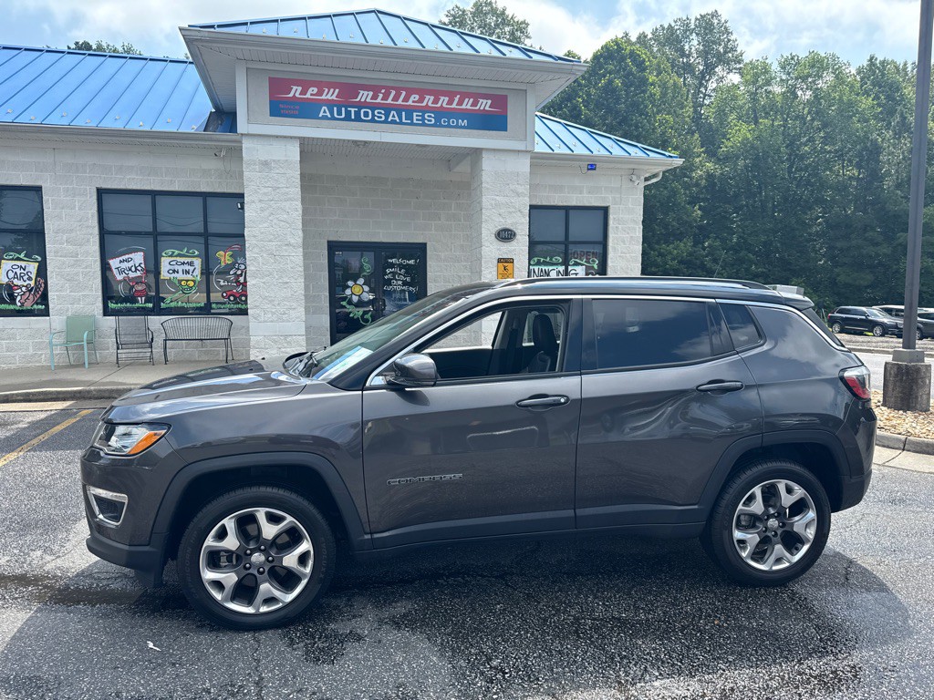 2020 Jeep Compass Image 2