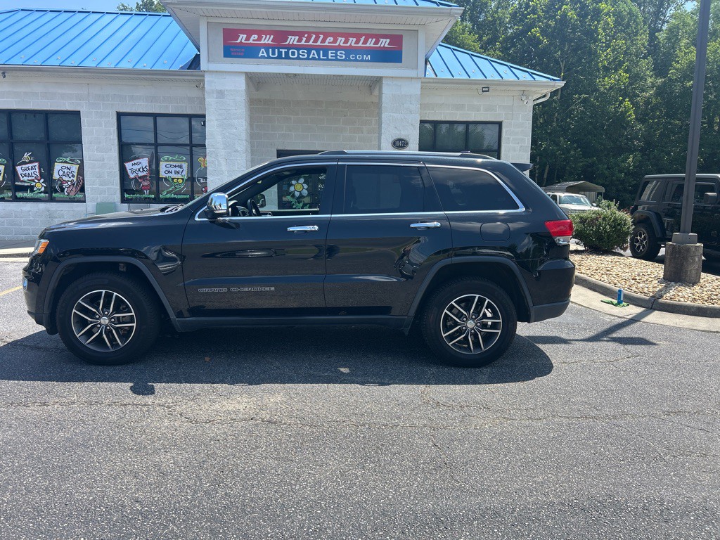 2017 Jeep Grand Cherokee Image 2