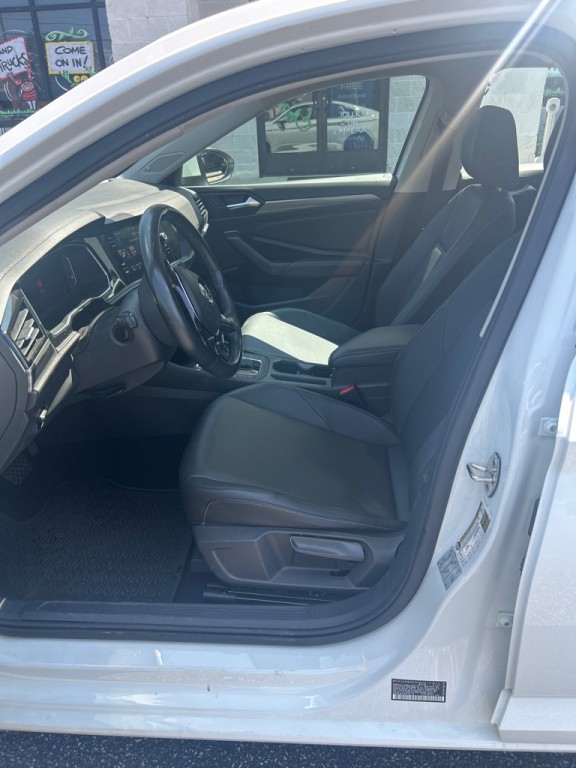 2019 Volkswagen Jetta Image 9