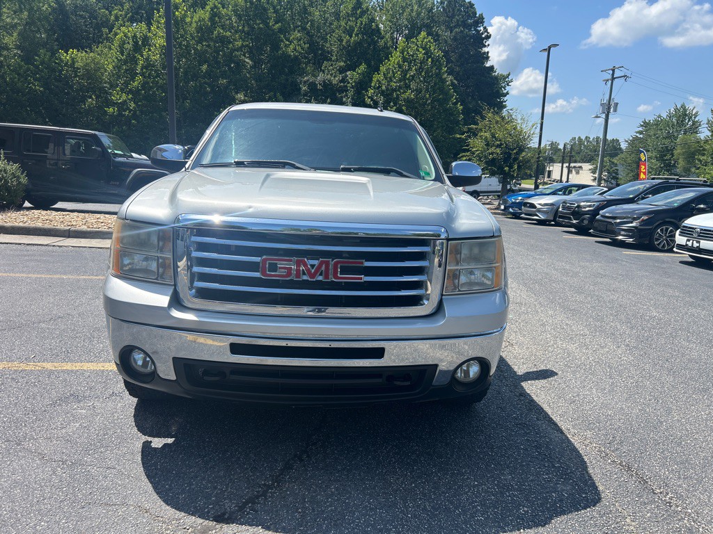 2011 GMC Sierra Image 3