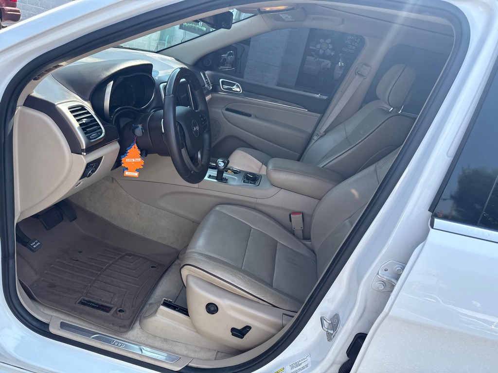 2014 Jeep Grand Cherokee Image 7