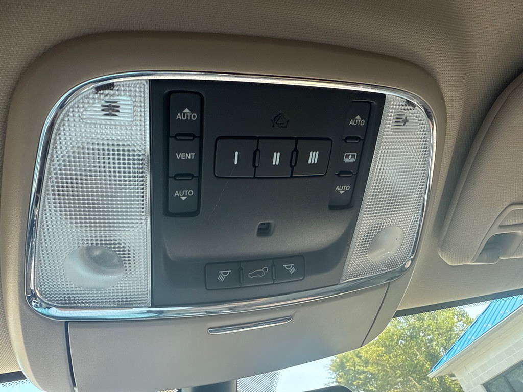 2014 Jeep Grand Cherokee Image 19