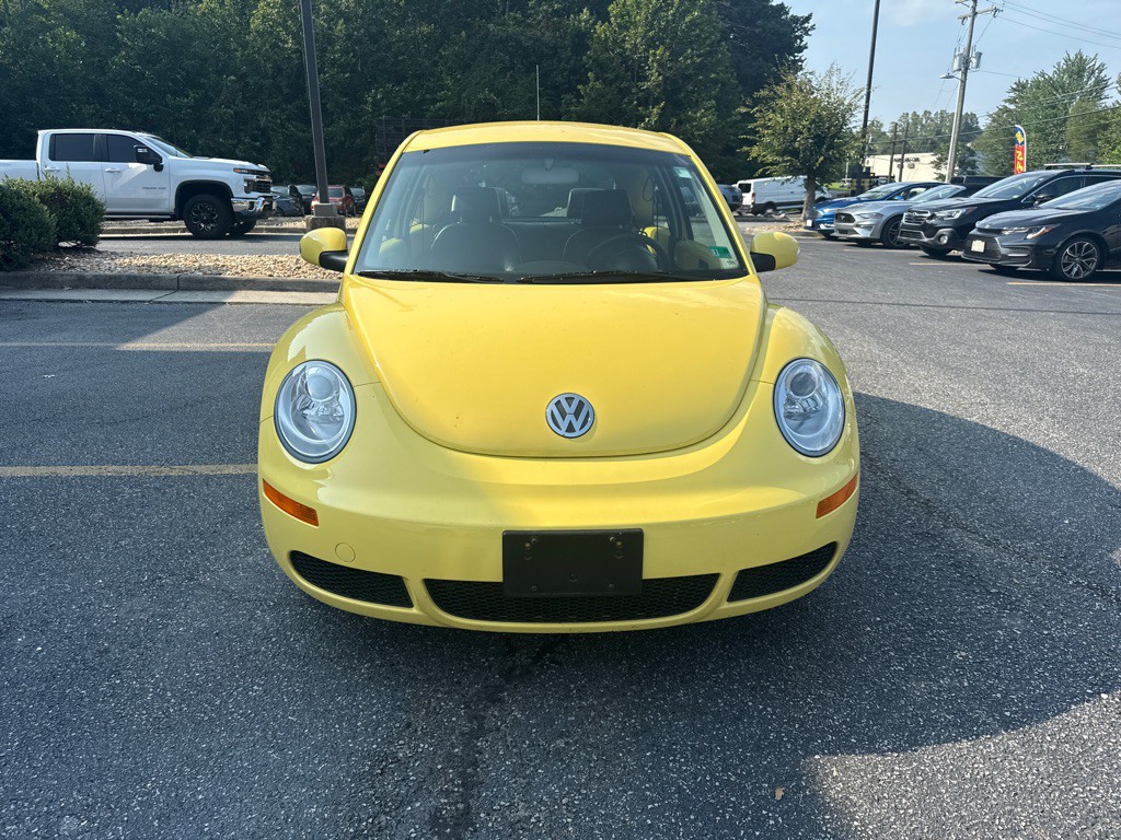 2006 Volkswagen Beetle Image 3